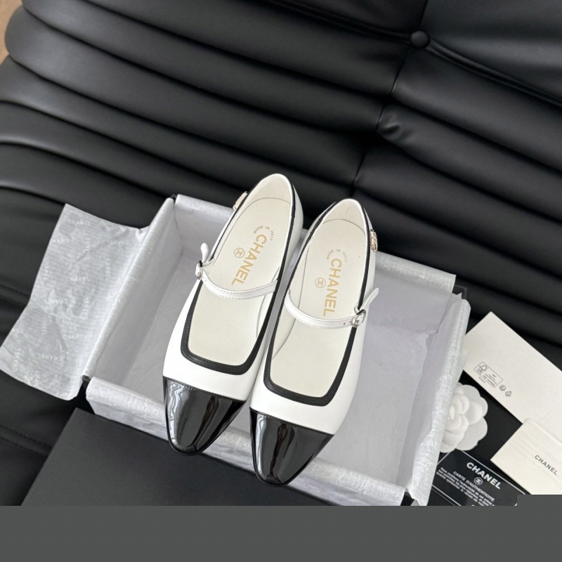 Ch*el flat shoes